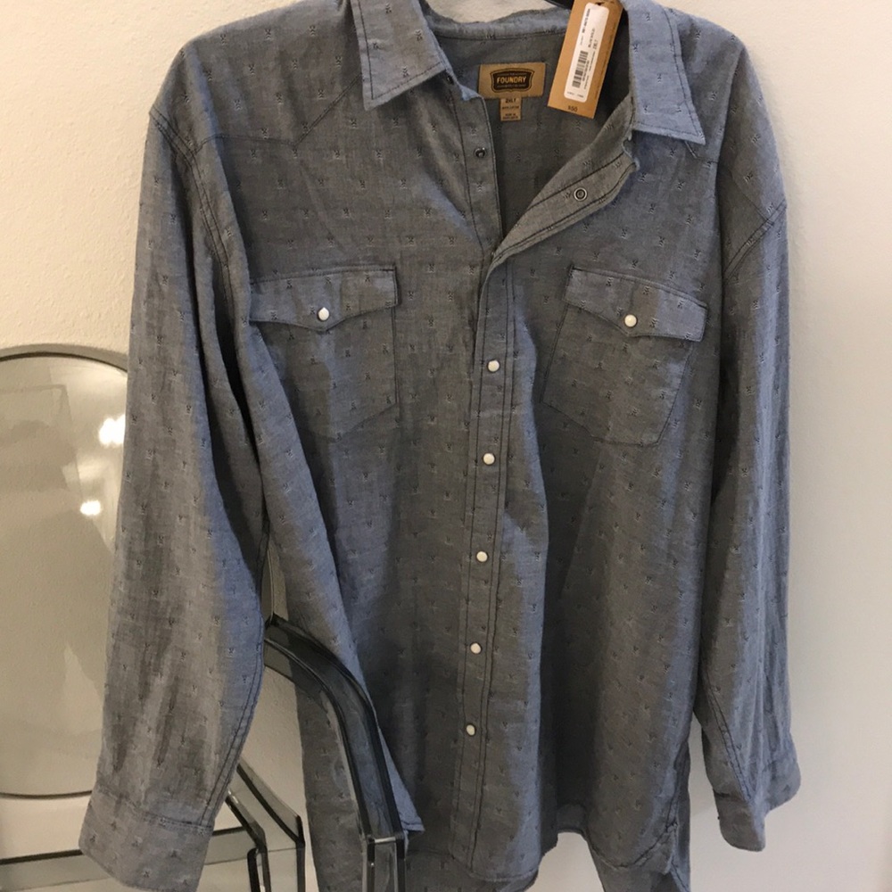 Blue button up shirt - Picture 1 of 4